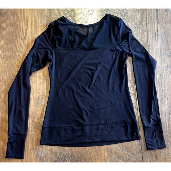lululemon longsleeve 8 - Picture 8 of 10